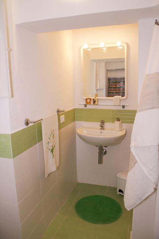 Abitare Il Borgo Piazza Del Popolo Apartment Castagneto Carducci Exterior foto