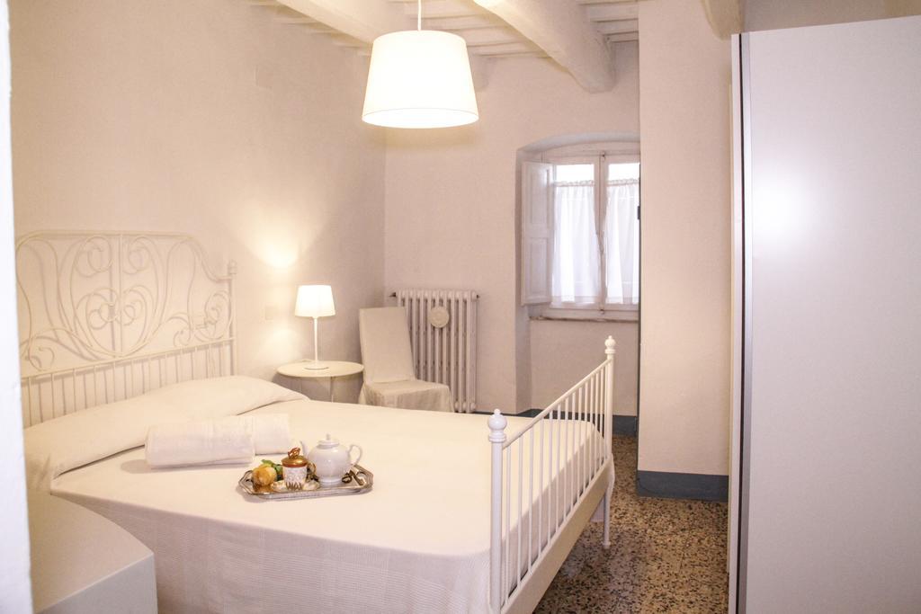 Abitare Il Borgo Piazza Del Popolo Apartment Castagneto Carducci Exterior foto