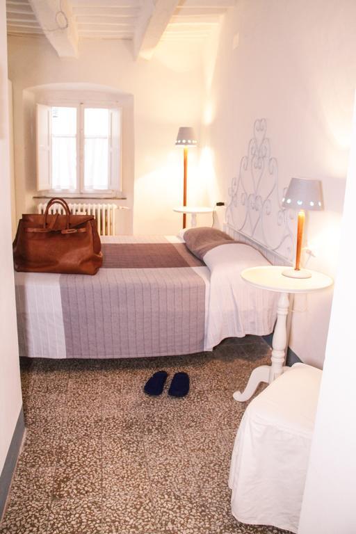 Abitare Il Borgo Piazza Del Popolo Apartment Castagneto Carducci Exterior foto